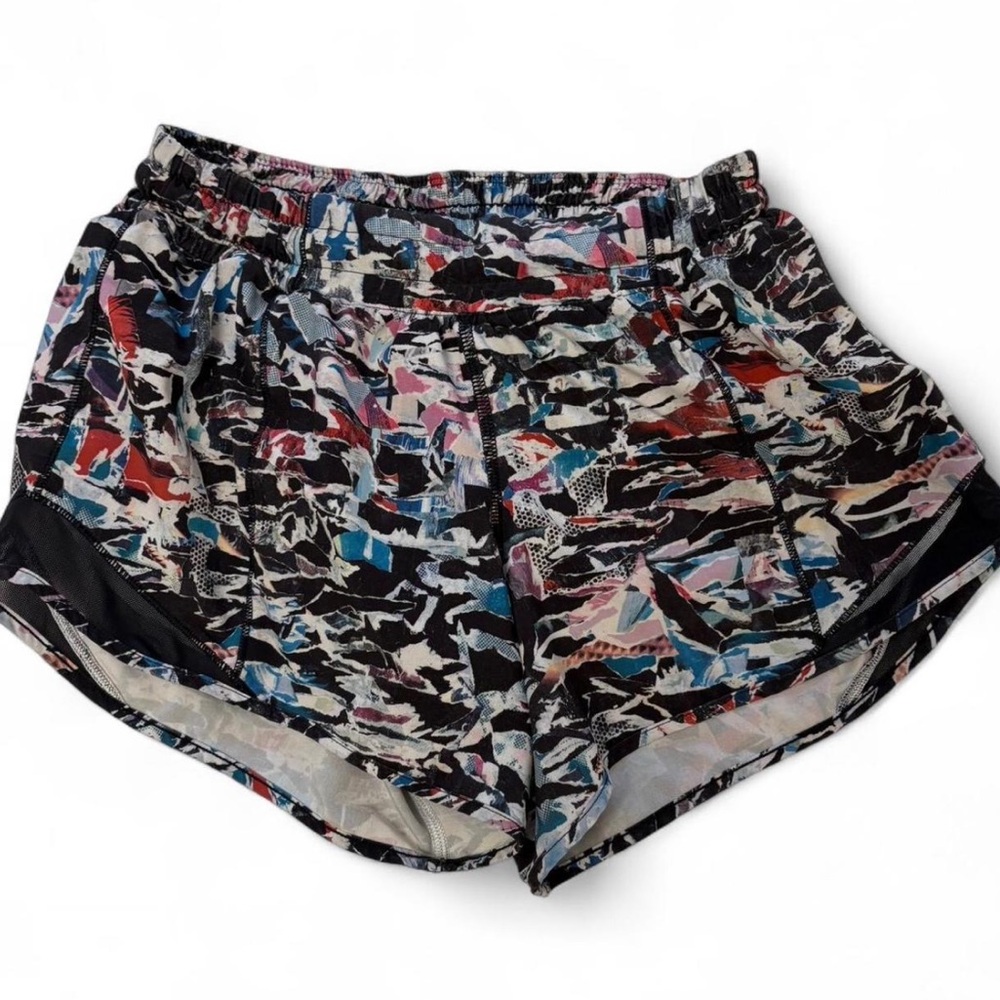 Lululemon Multi-Colored Patterned Hotty Hot Lined Shorts